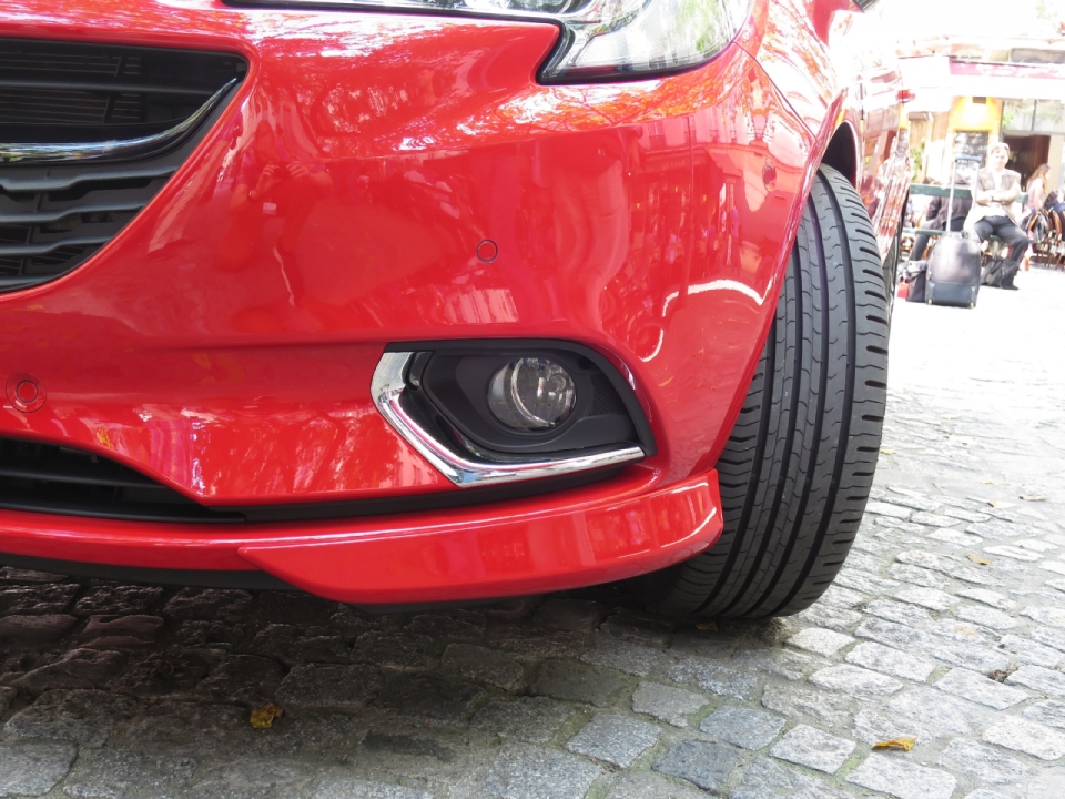 2015_Opel_Corsa_E_5_OPC_Style_imaedia-de11
