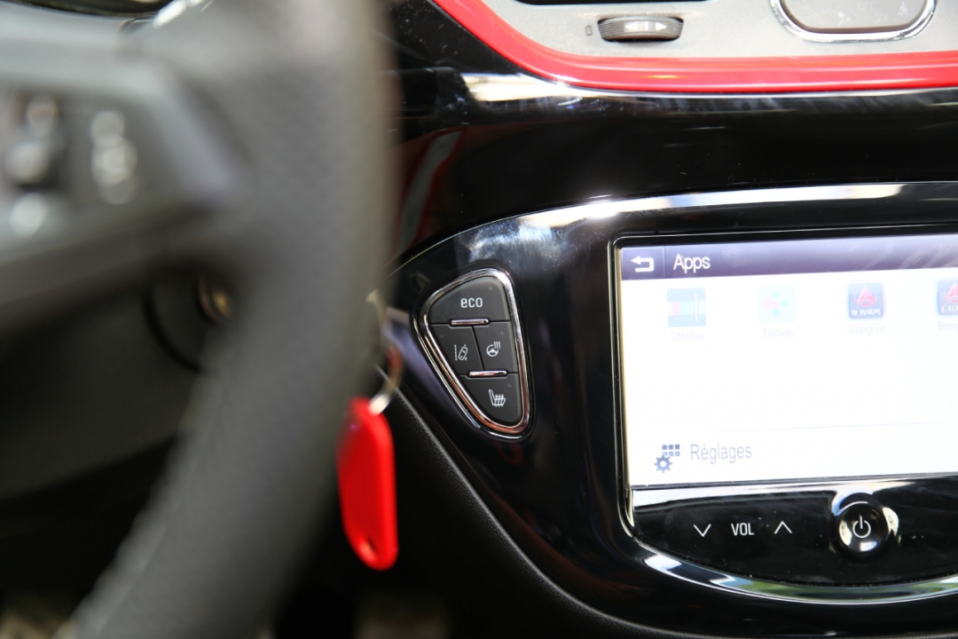 2015_Opel_Corsa_E_5_OPC_Style_imaedia-de24