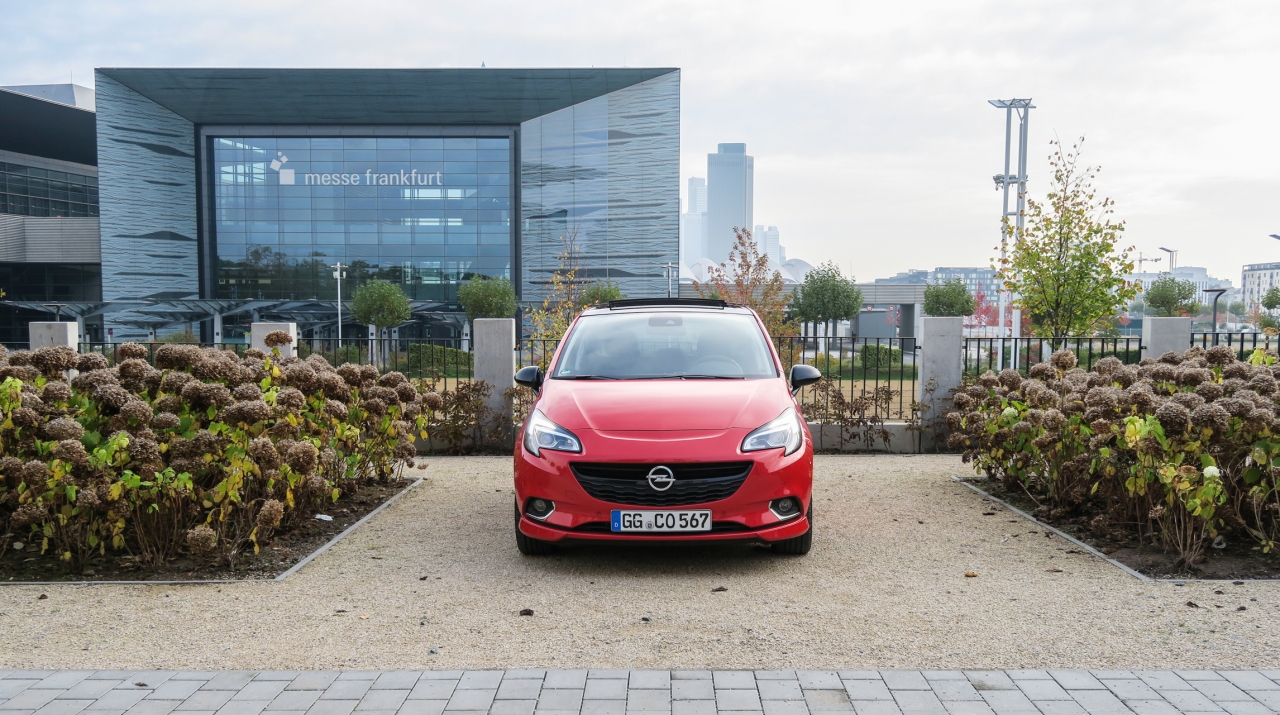 2015_opel_corsa_e_opc_edition_imaedia_De-17