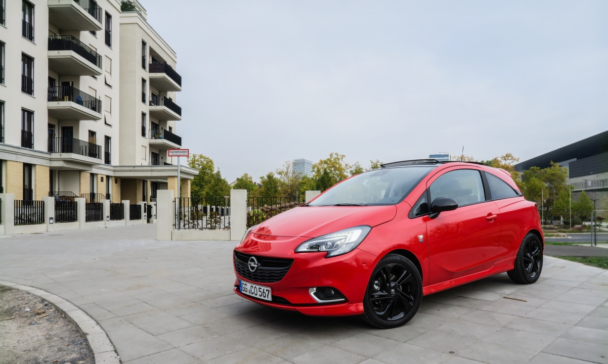 2015_opel_corsa_e_opc_edition_imaedia_De-28